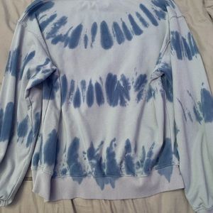 Lelis blue patterned top size s